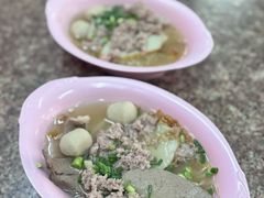 -榮泰米粉湯(Left Shop)