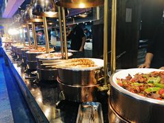 自助取餐区-圣琼美食百汇自助餐厅(福安购物广场店)