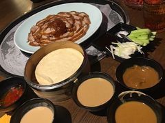 -三人行骨头王火锅(长寿店)