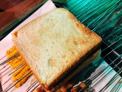 烤面包片-红尘酒肉小馆