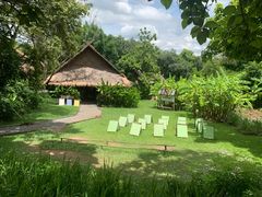 -大象粑粑造纸公园