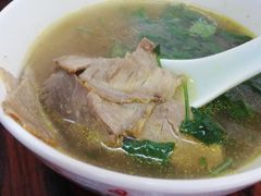 -黄阿姨锅贴大王(万航渡路店)