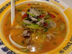 -粉小主·贵州酸汤牛肉粉(南京仙林金鹰店)