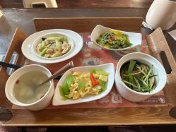 -贝美月子中心(半坡店)