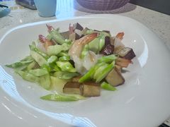 -巧克力渔家.小船海鲜胶东菜(万平口店)