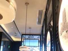 -新白鹿餐厅(金鹰新街口店)