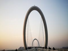 -南京眼步行桥
