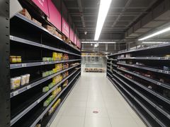 -家乐福(古北店)