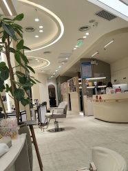 -Mentor Hair Salon