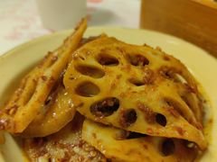 -堂瓦里·33年传统赣菜(第一街区店)