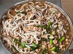 -正宗杨记普洱酸醋米线(总店)