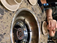 -肖肖酸萝卜鱼火锅(总店)