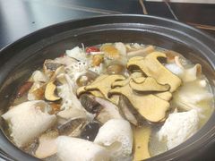-野菌皇海景野生菌火锅(滨海大道店)