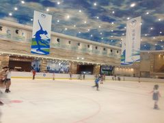 -冠军冰场(环球中心店)