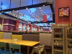 -美食小镇·观赏珍稀鸟类·长隆熊猫酒店