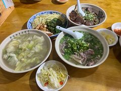 -杨三孃跷脚牛肉(美洲花园店)