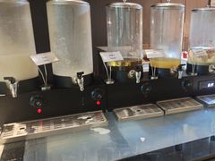 -筠咖啡西餐厅(上海国展宝龙丽筠酒店)