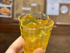 -Line 咖啡(石厦花园店)