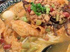 -螺世纪螺蛳粉·桂味小排档(裕德店)