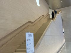 -Apple零售店(玄武湖店)
