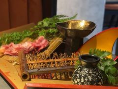 -铭牛烧肉·和牛海鲜自助(高新月牙湖店)