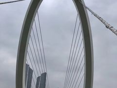 -南京眼步行桥