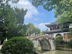 -汇龙潭