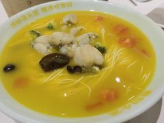 -忆秦园小笼包(惠山古镇总店)