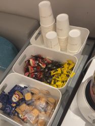 -佳颜轻医美·美学抗衰中心