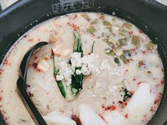 -桂在香知桂林米粉(红博中央公园店)