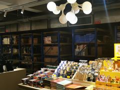 -先锋书店(五台山总店)