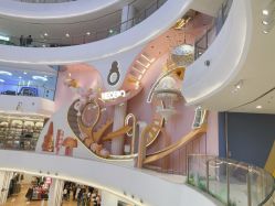 -奈尔宝家庭中心·亲子餐厅(北京东坝万达店)