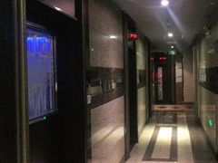 -好乐迪(张扬路八佰伴店)