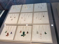 -周大福荟馆JEWELRIA(东百中心店)