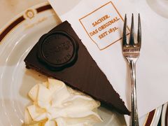 -Cafe Sacher(WIEN)