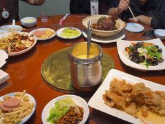 -老码头黑皮肘子锅包肉(赣水路店)