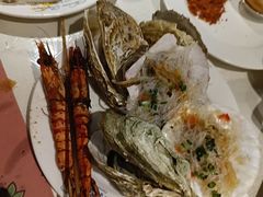 -四海一家自助餐(益田假日广场店)