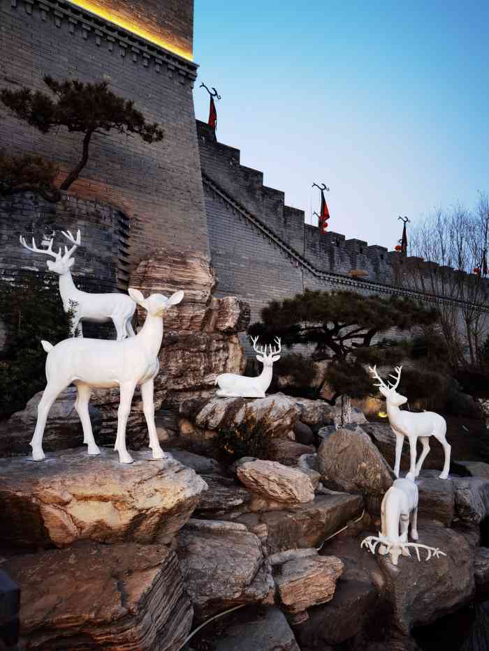 白鹿仓·奇幻世界-"周末遛娃,一早的来,车位多,人少,但是下.