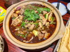 -沙胆彪炭炉牛杂煲(上海日月光广场店)