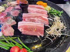 -豚豚家돈돈가韩国锅盖烤肉(新北万达店)