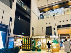 -猫的天空之城概念书店(苏州诚品店)