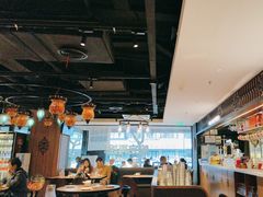 -耶里夏丽·丝路国际新疆菜·清真食品(徐汇南丹东路臻选店)