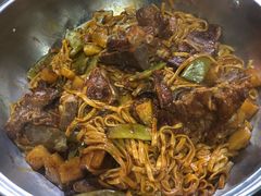 -内蒙焖面大盆骨餐馆(山大路店)
