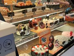 面包甜点陈列柜-DQ·蛋糕·冰淇淋(新佳丽店)