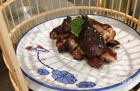 Sauce-Flavored Black Duck