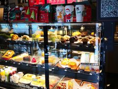 面包甜点陈列柜-星巴克(西藏路店)