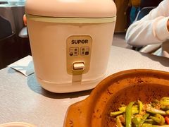 -有红鸡毛店·川菜(建设路店)