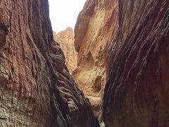 -天山神秘大峡谷