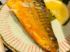 -枝魯枝魯自助料理