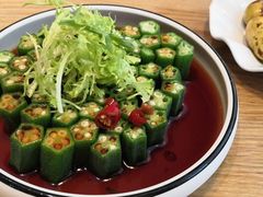 醋爽秋葵-小鱼小牛·鱼牛干锅·脆鱼火锅(世欧广场店)